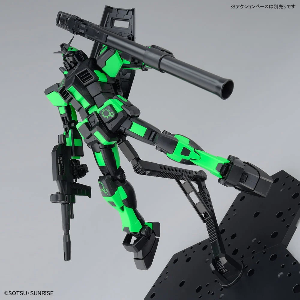 [BANDAI LIMITED] GUNDAM - MG 1/100 RX-78-2 GUNDAM VER.3.0 [RECIRCULATION COLOR/NEON GREEN] - Image 4