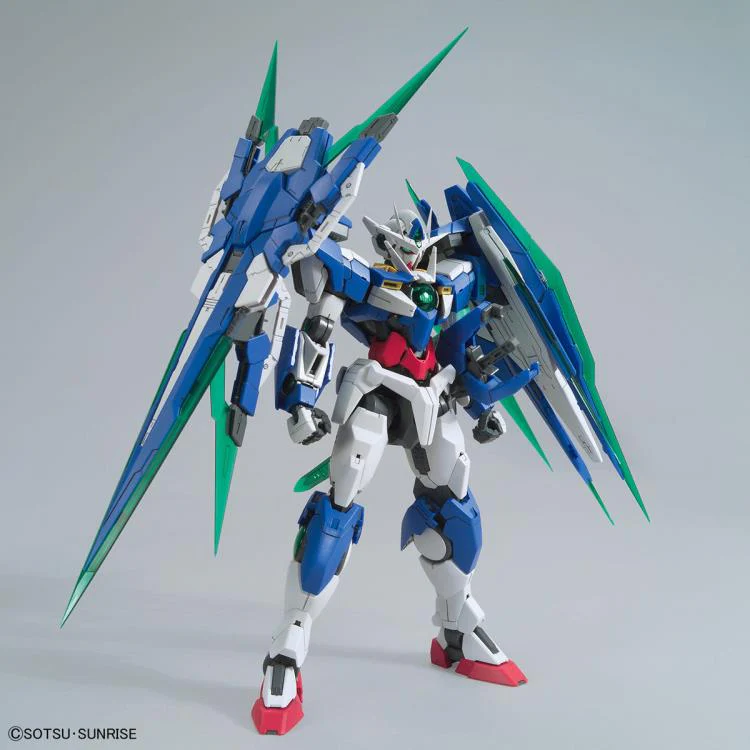 GUNDAM - MG 1/100 00 QAN[T] FULL SABER - Image 4