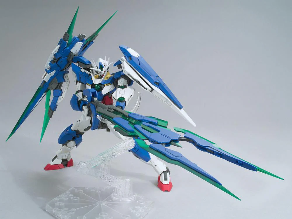 GUNDAM - MG 1/100 00 QAN[T] FULL SABER - Image 6