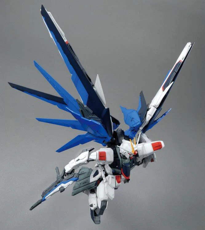 GUNDAM - MG 1/100 FREEDOM GUNDAM Ver.2.0 - Image 8