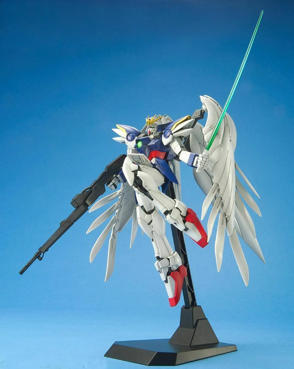 GUNDAM - MG 1/100 W GUNDAM ZERO CUSTOM - Image 3