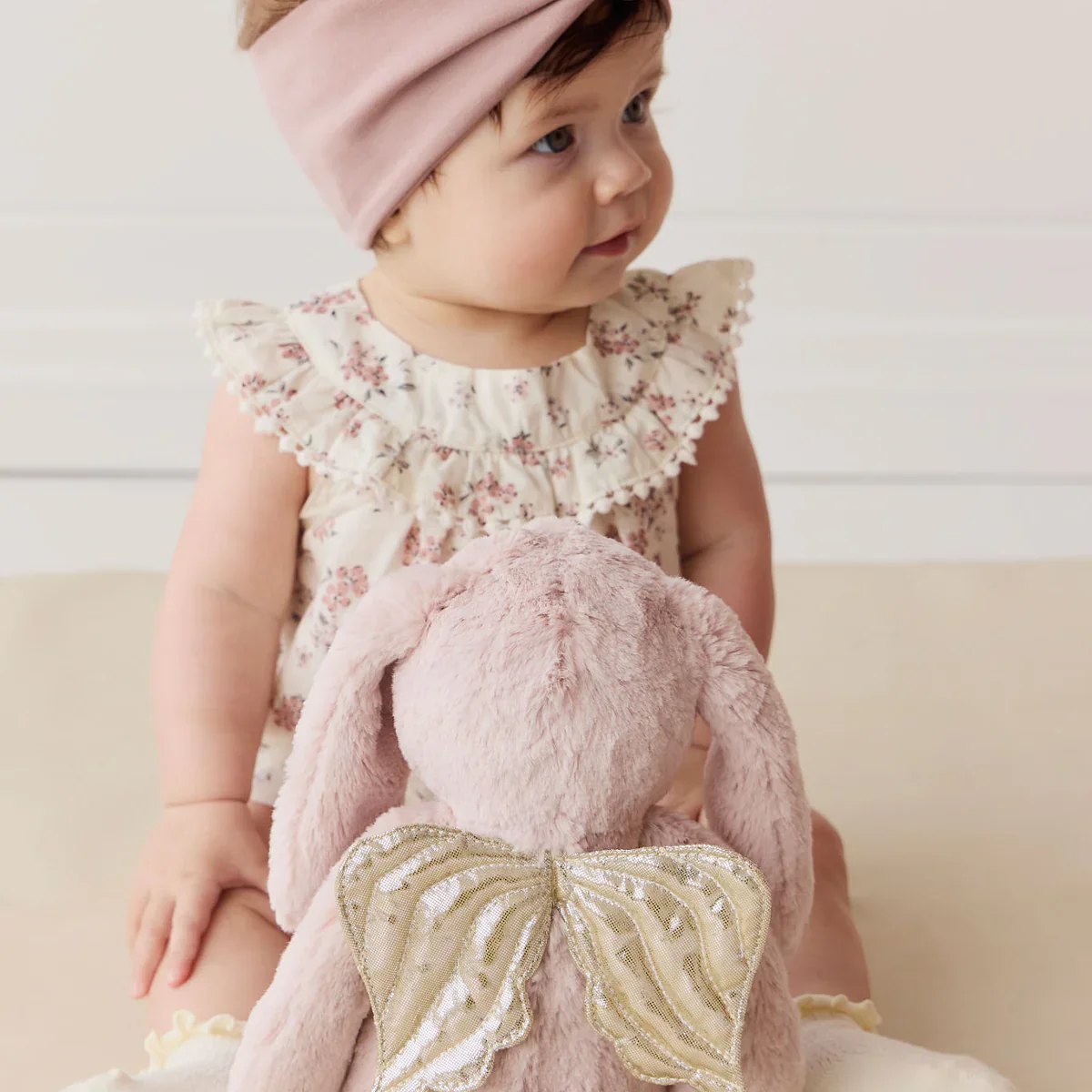 JAMIE KAY SNUGGLE BUNNIES - GLITTER PENELOPE - BLUSH 30CM PLUSH - Image 5