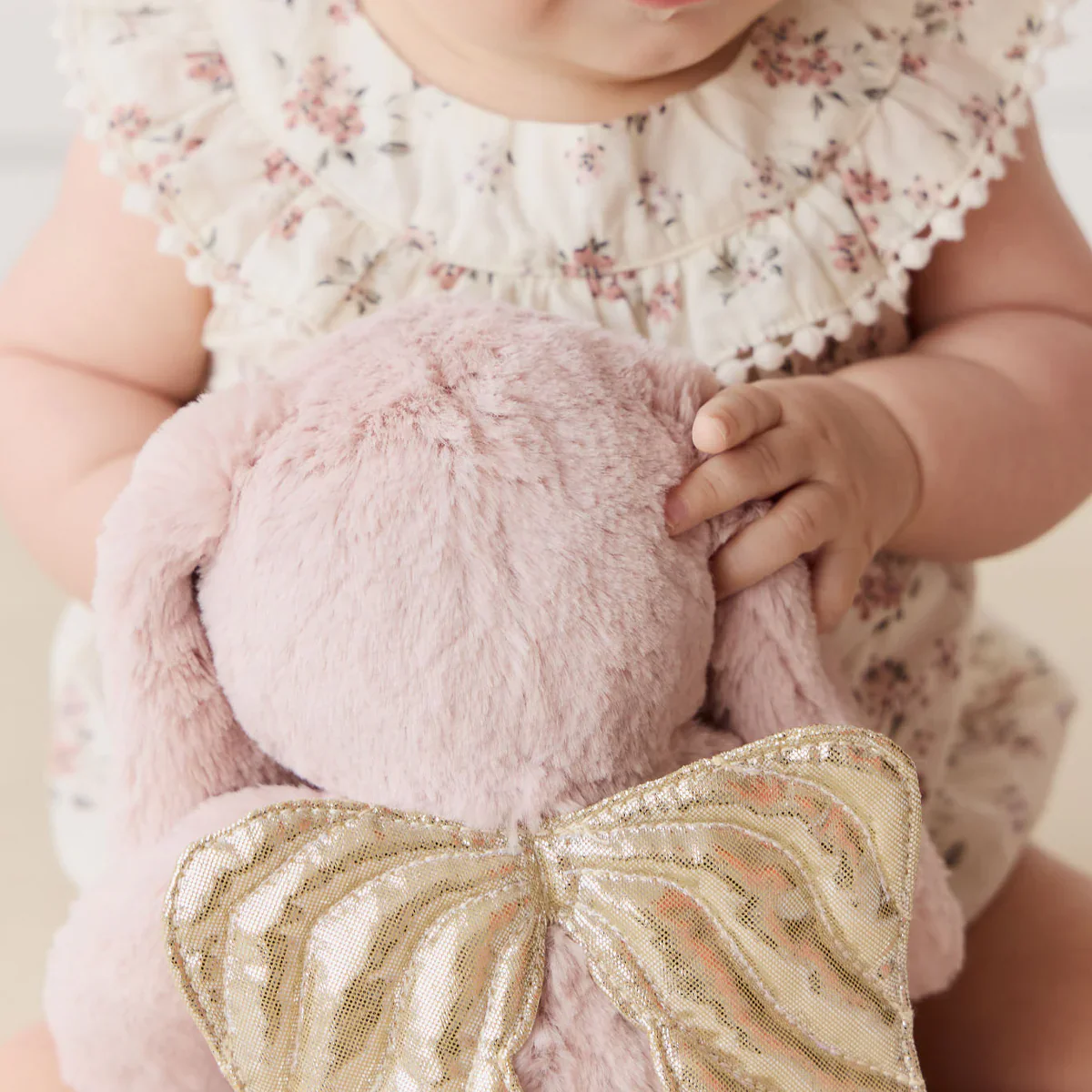 JAMIE KAY SNUGGLE BUNNIES - GLITTER PENELOPE - BLUSH 30CM PLUSH - Image 6