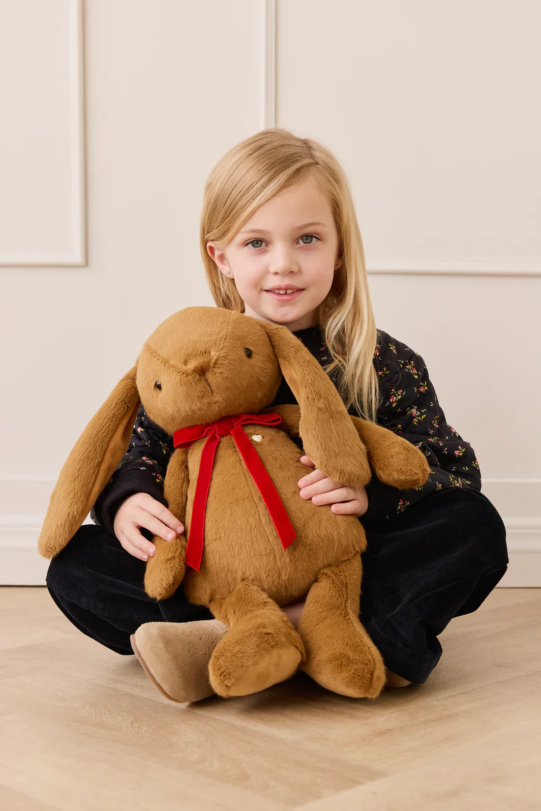 JAMIE KAY SNUGGLE BUNNIES - PENELOPE THE BUNNY - TOFFEE 45CM - Image 7