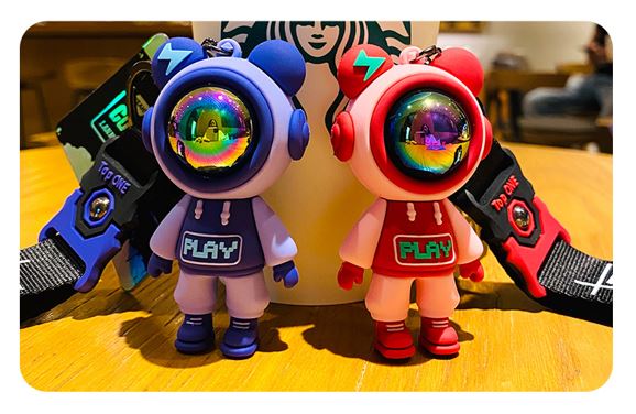 POP Keychain - Astronaut Bear - Red - Image 4