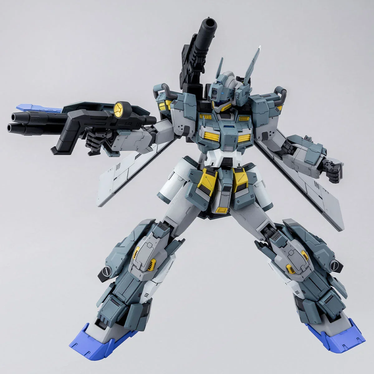 (PREMIUM-BANDAI) GUNDAM - MG 1/100 RX-78TB-4(PF) GUNDAM STORMBRINGER P.F. - Image 5