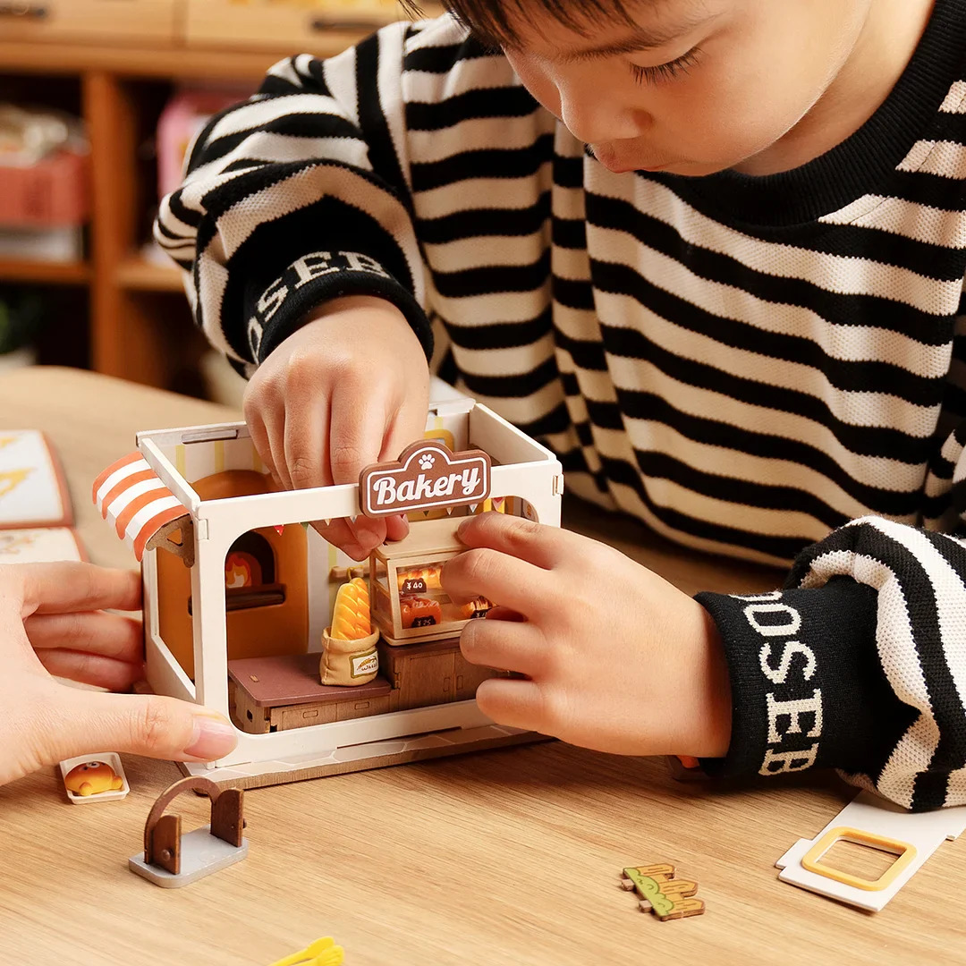 Robotime Rolife Teddy's Bread Food Box Shop DIY Miniature House Kit DS033 - Image 4