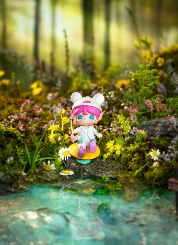 Suri Go For Outing Series Figure Blind Box - Image 2