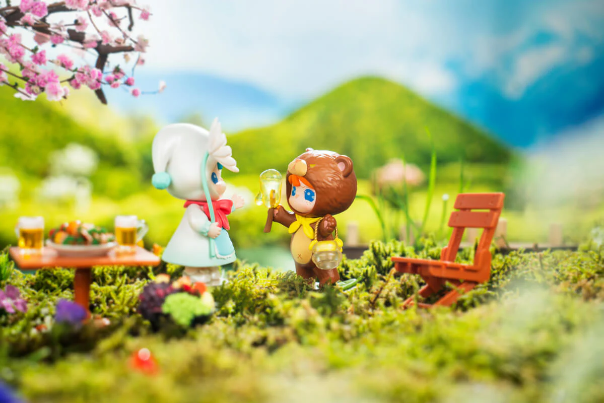 Suri Go For Outing Series Figure Blind Box - Image 9