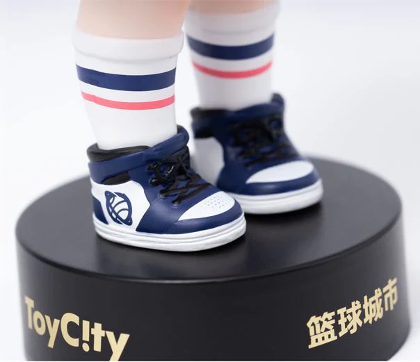 ToyCity - Laura Basketball Figure - Image 8